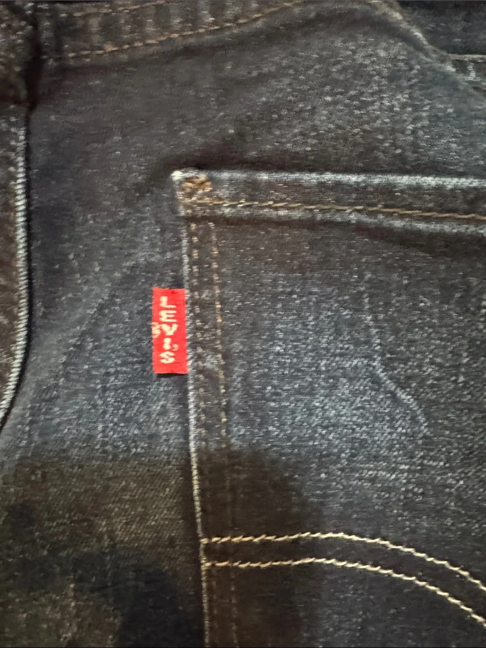 Levis straight leg